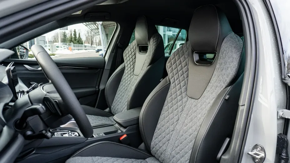 SKODA Octavia -