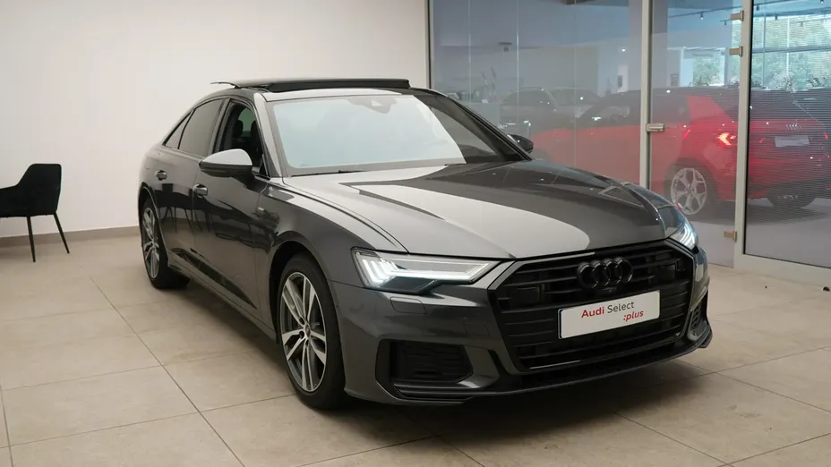 AUDI A6 -