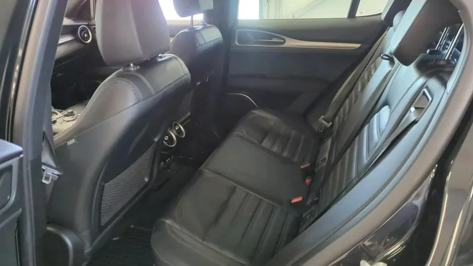 ALFA ROMEO Stelvio -