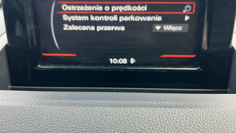 AUDI Q3 -
