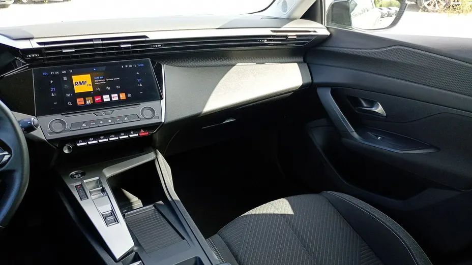 PEUGEOT 308 -