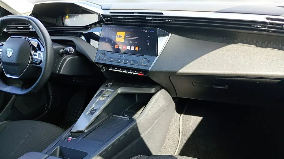 PEUGEOT 308 -