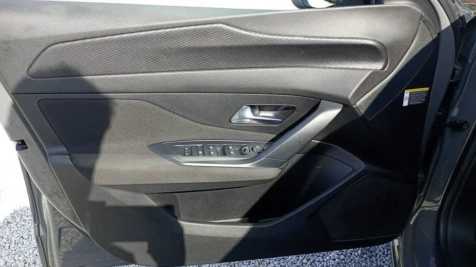 PEUGEOT 308 -