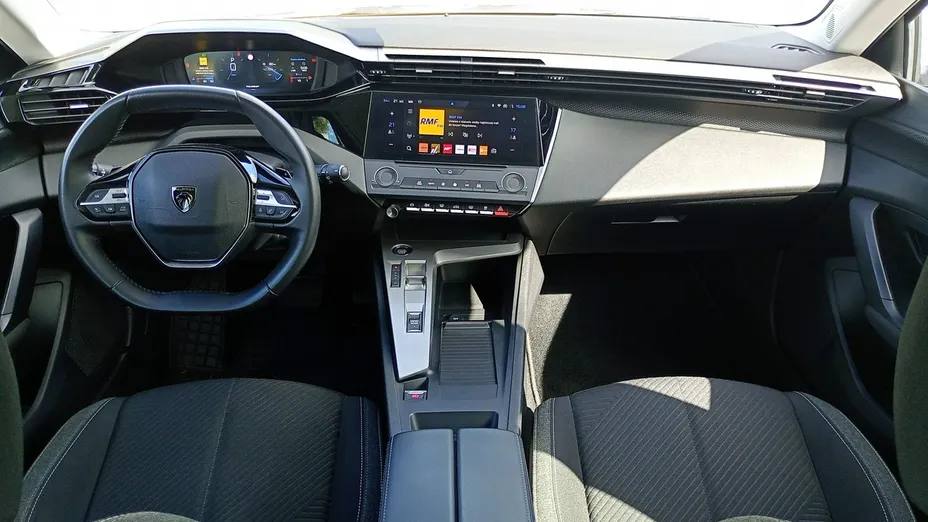 PEUGEOT 308 -