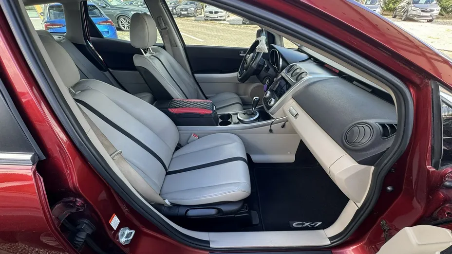 MAZDA CX-7 -