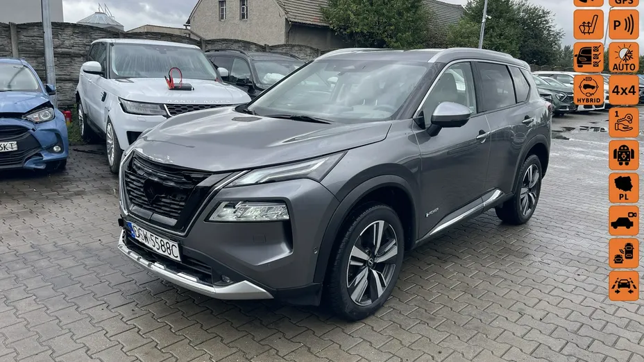 NISSAN X-Trail -