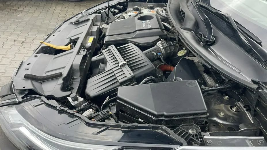 NISSAN X-Trail -