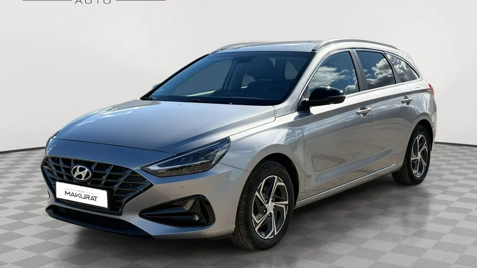 HYUNDAI i30 -