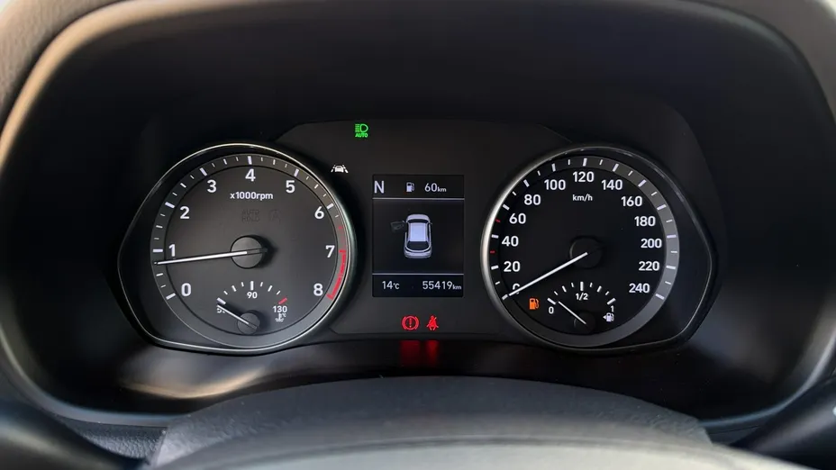 HYUNDAI i30 -