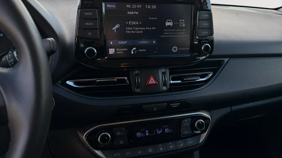 HYUNDAI i30 -