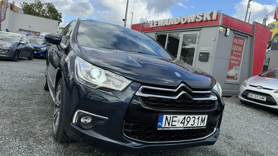 CITROEN DS4 -