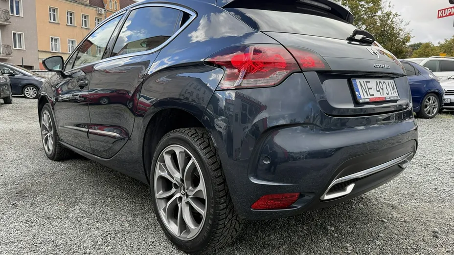 CITROEN DS4 -
