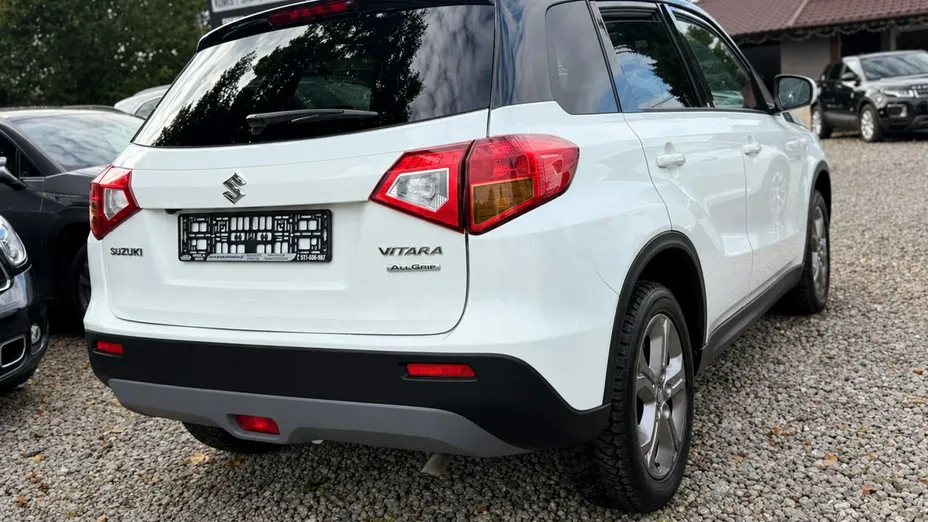 SUZUKI Vitara -