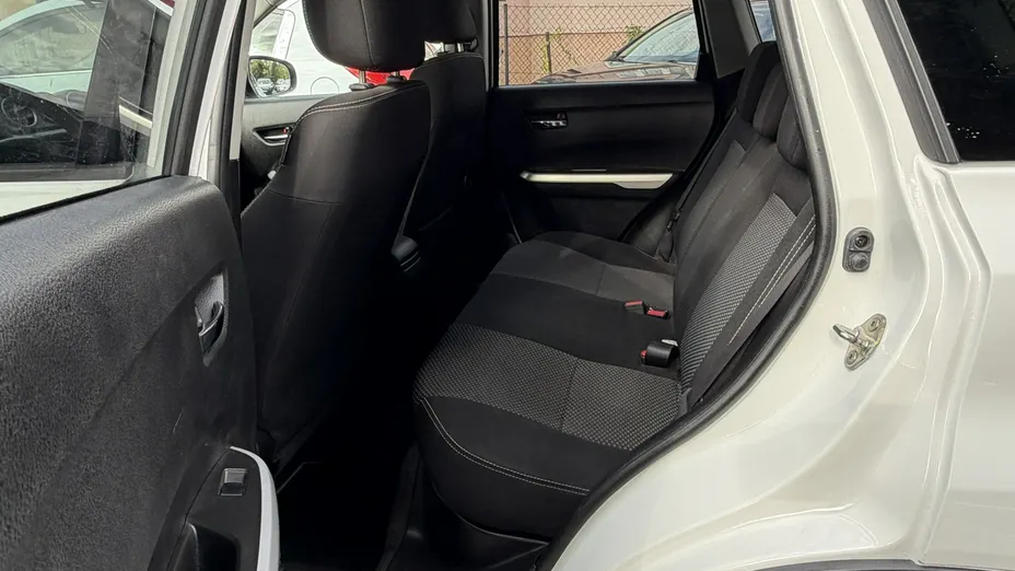 SUZUKI Vitara -