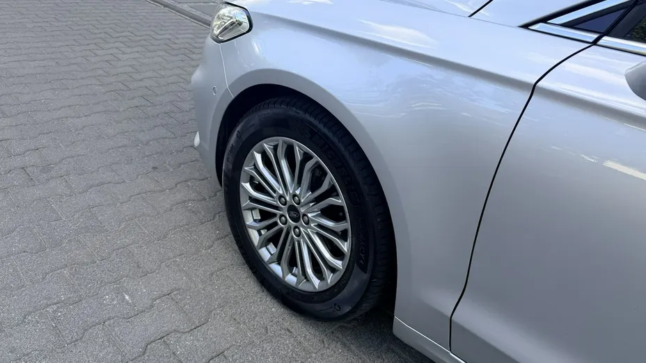 FORD Mondeo -