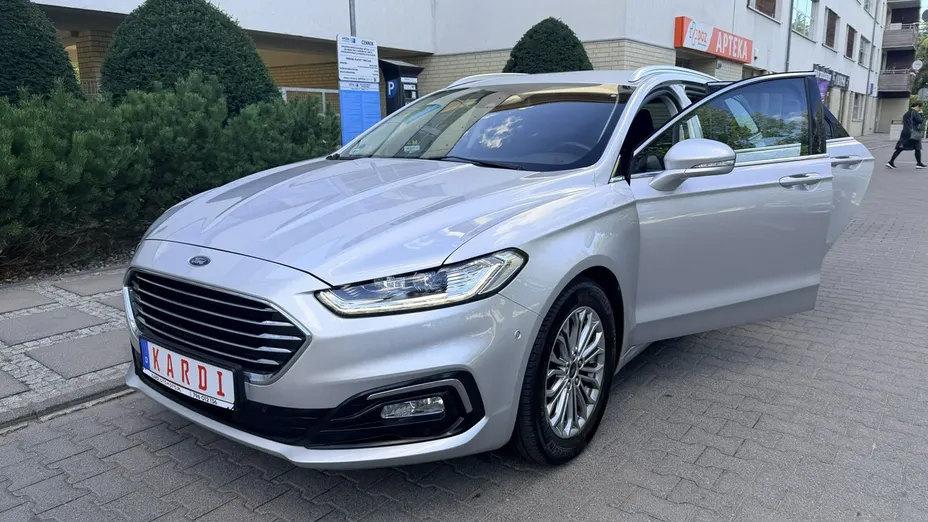 FORD Mondeo -
