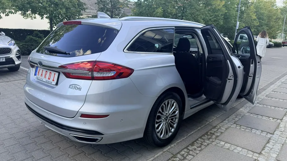 FORD Mondeo -