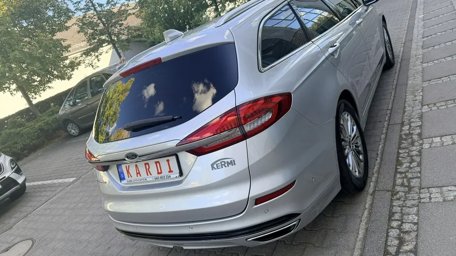 FORD Mondeo -