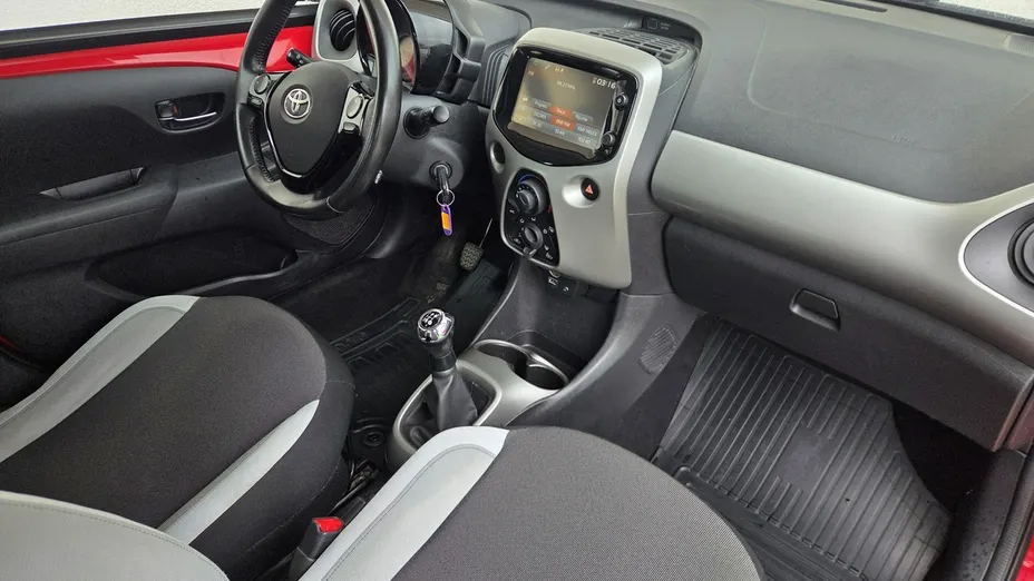 TOYOTA Aygo -
