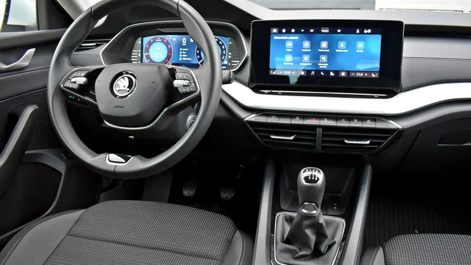 SKODA Octavia -