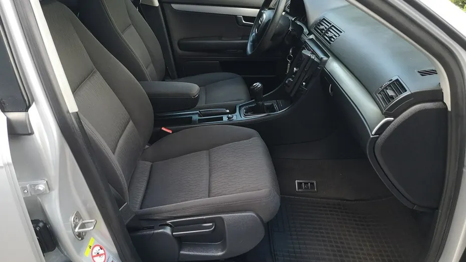 AUDI A4 Avant -