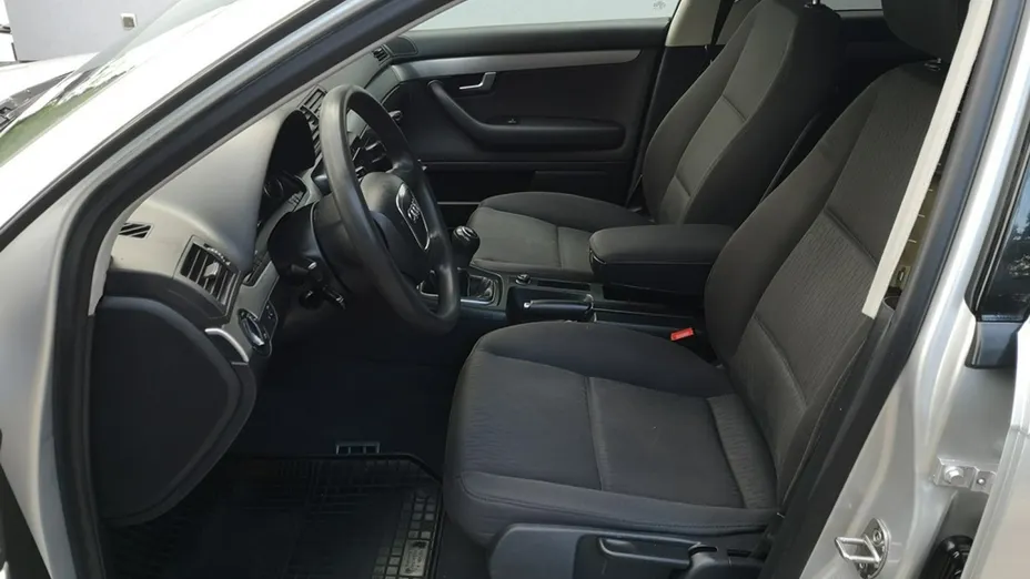 AUDI A4 Avant -