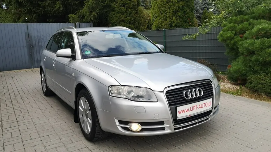AUDI A4 Avant -