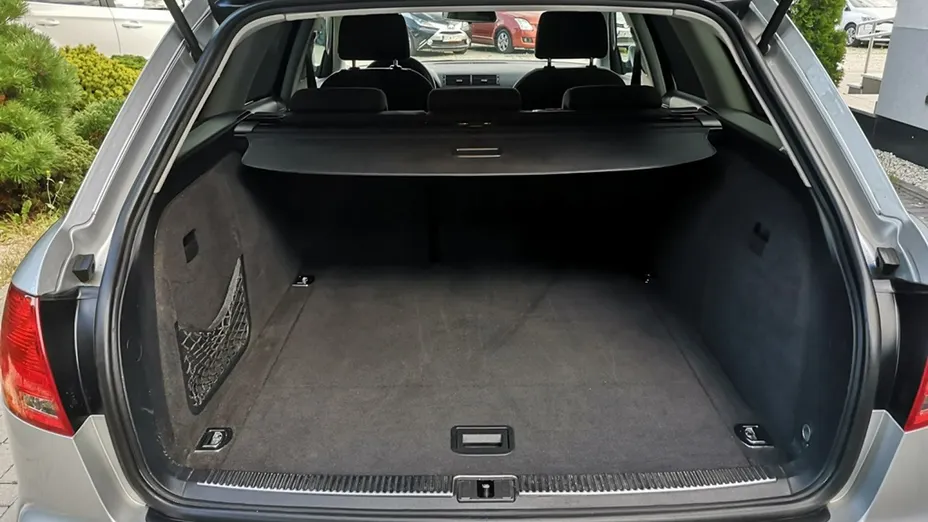 AUDI A4 Avant -