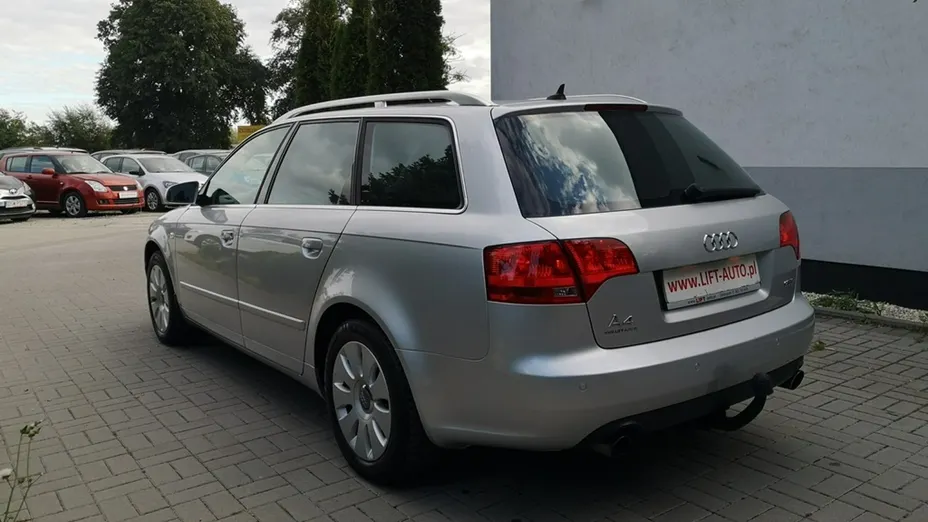 AUDI A4 Avant -