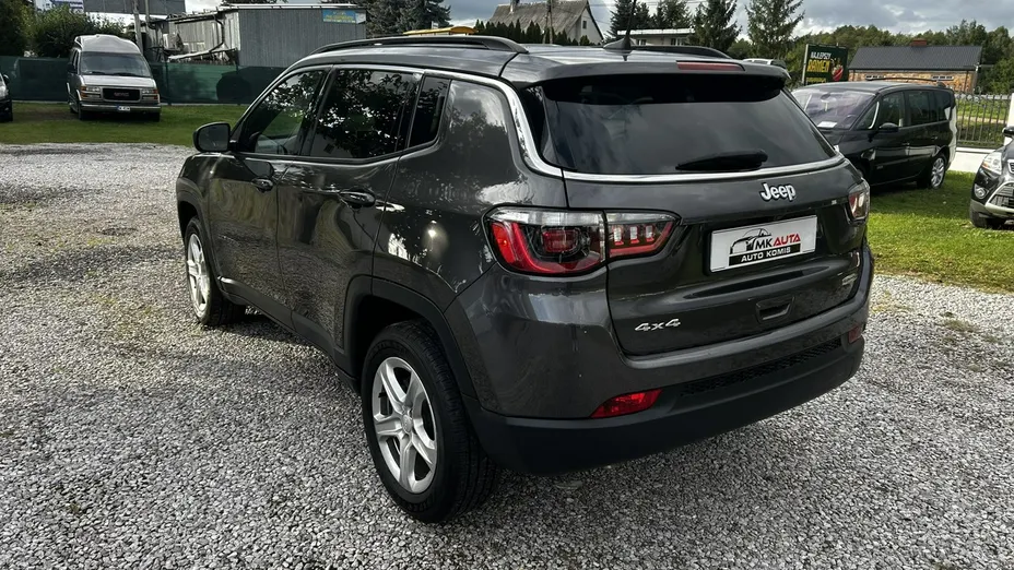 JEEP Compass -