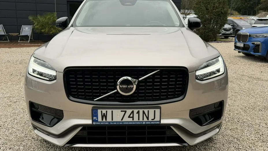 VOLVO XC90 -