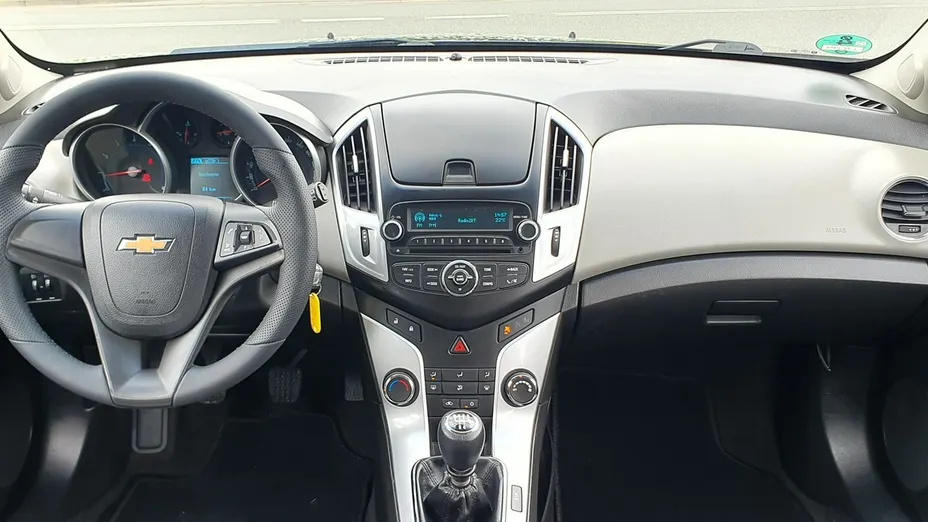 CHEVROLET Cruze -