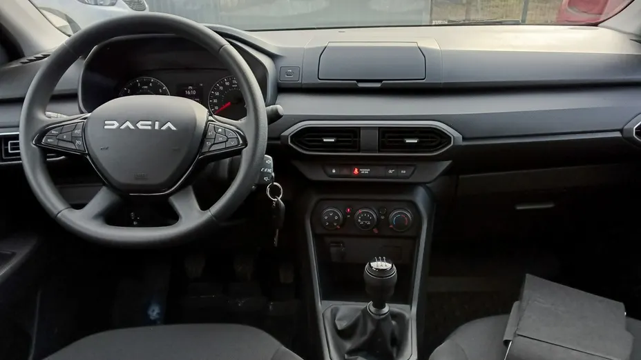 DACIA Sandero -