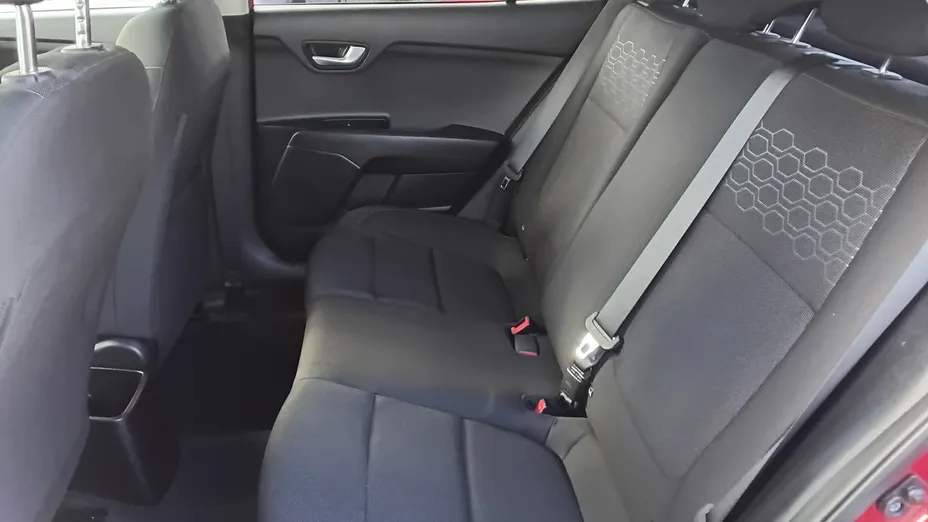 KIA Rio -
