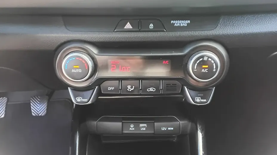 KIA Rio -