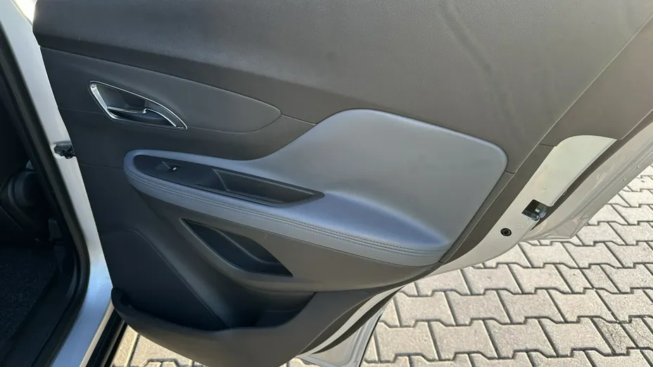 OPEL Mokka -