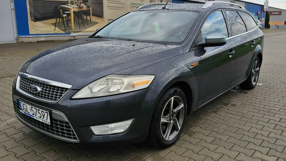 FORD Mondeo -