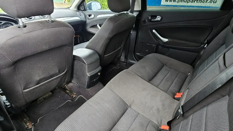FORD Mondeo -