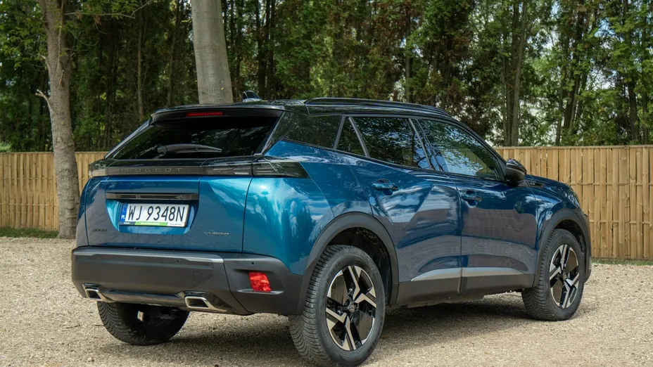 PEUGEOT 2008 -