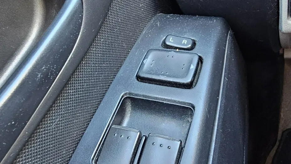 MAZDA 5 -