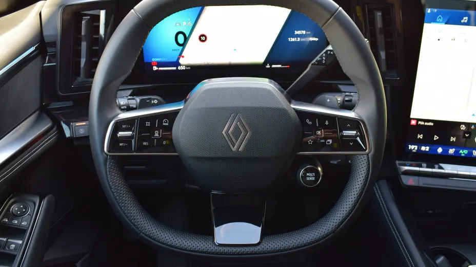 RENAULT Austral Austral 1.3 TCe mHEV Techno aut