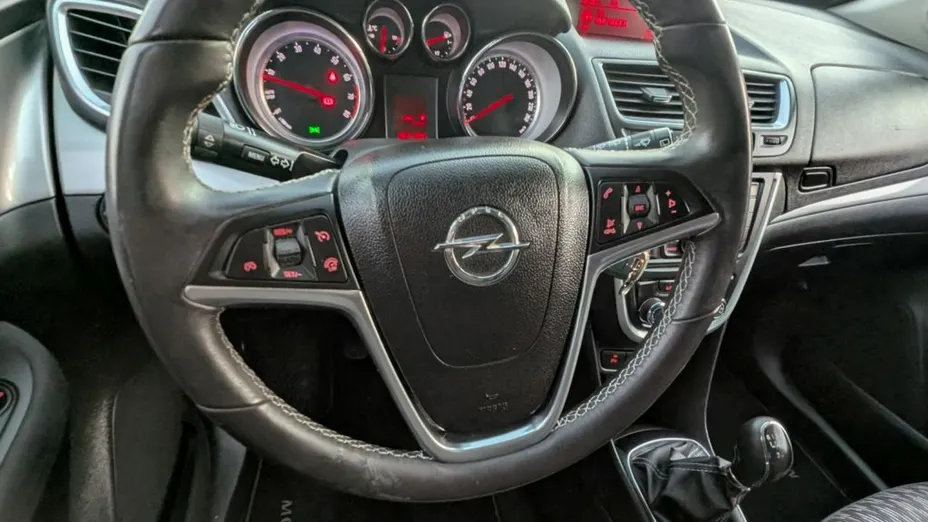 OPEL Mokka -