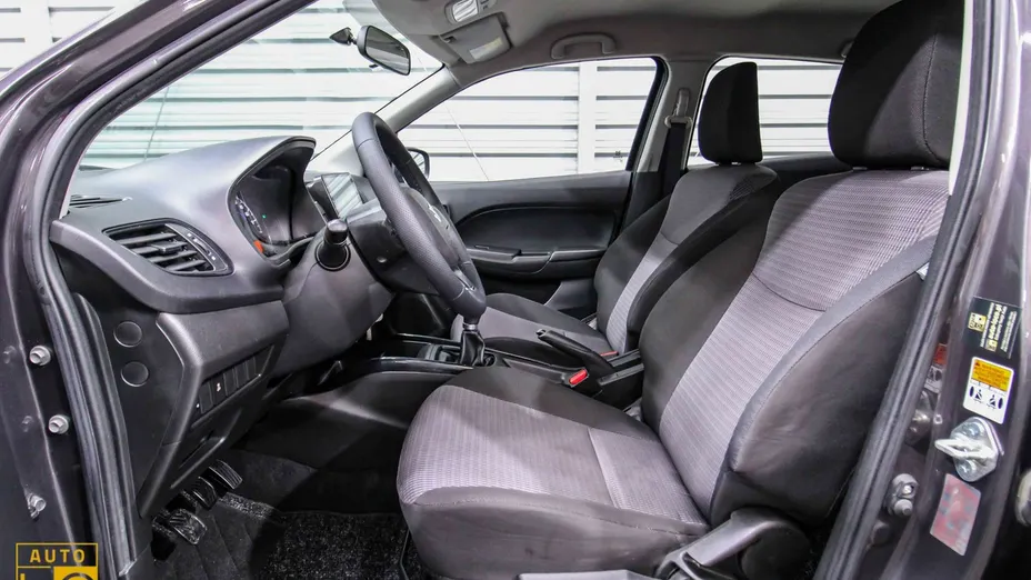 SUZUKI Baleno -