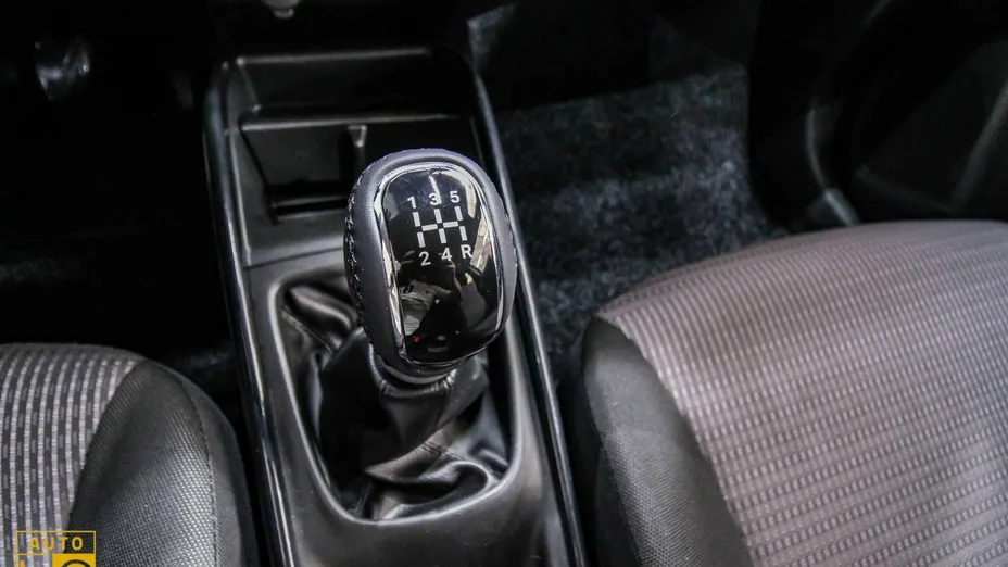 SUZUKI Baleno -
