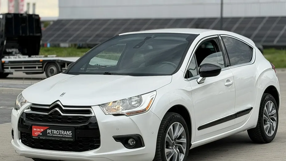 DS DS4 -