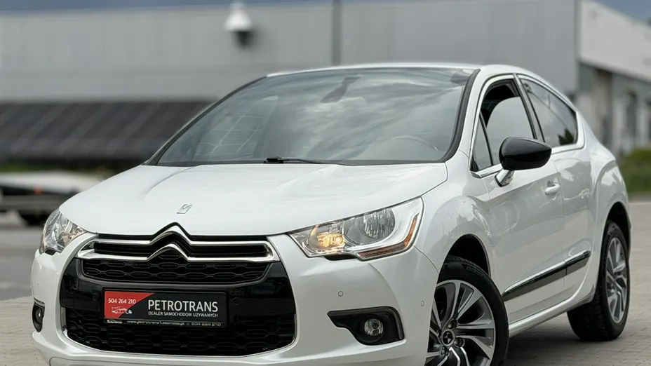 DS DS4 -