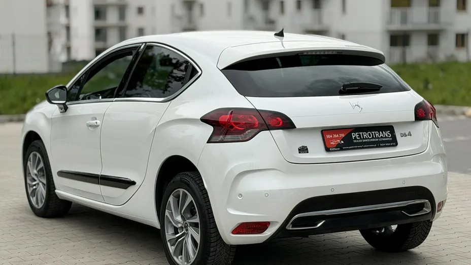 DS DS4 -