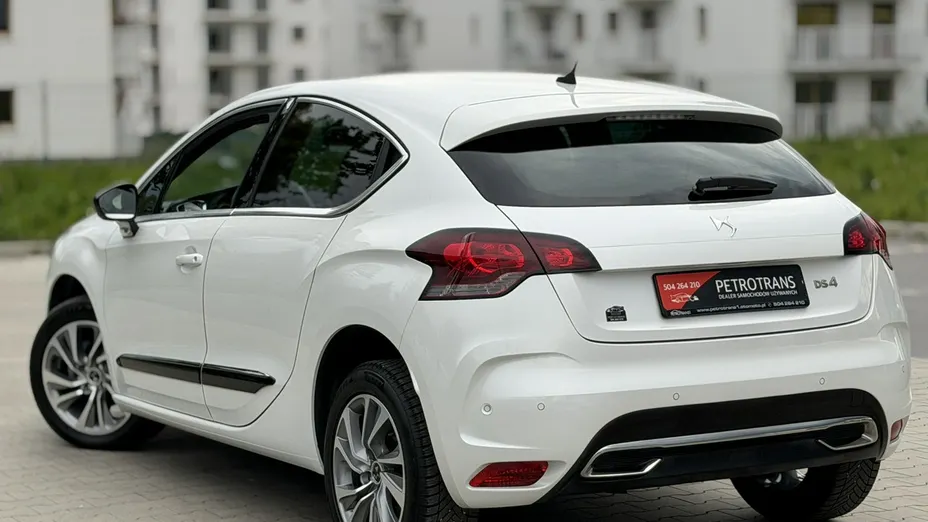 DS DS4 -
