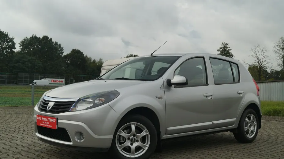 DACIA Sandero -