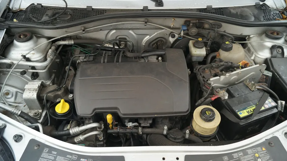 DACIA Sandero -